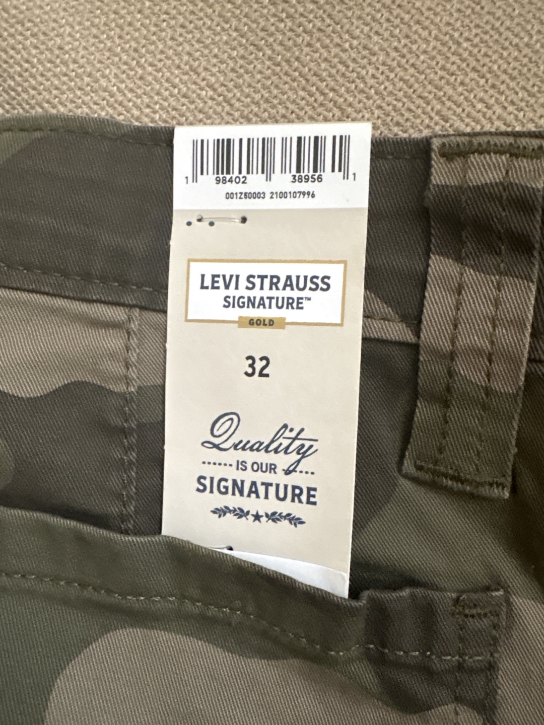 Levi Strauss Signature Cargo Shorts - photo 3