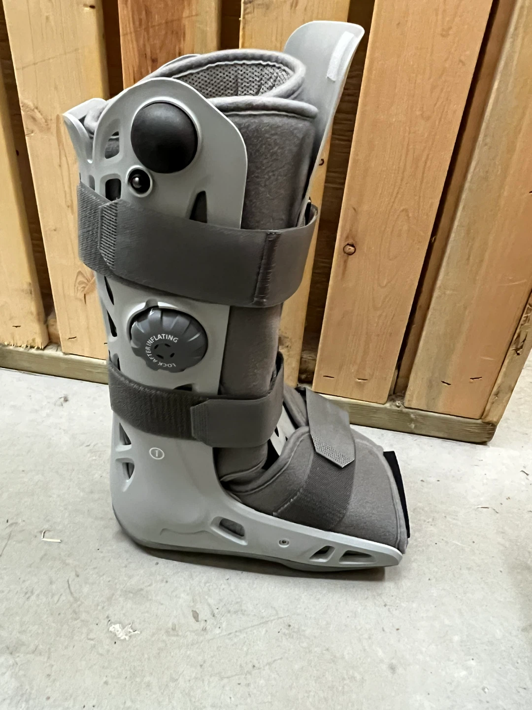 Aircast Walking Boot