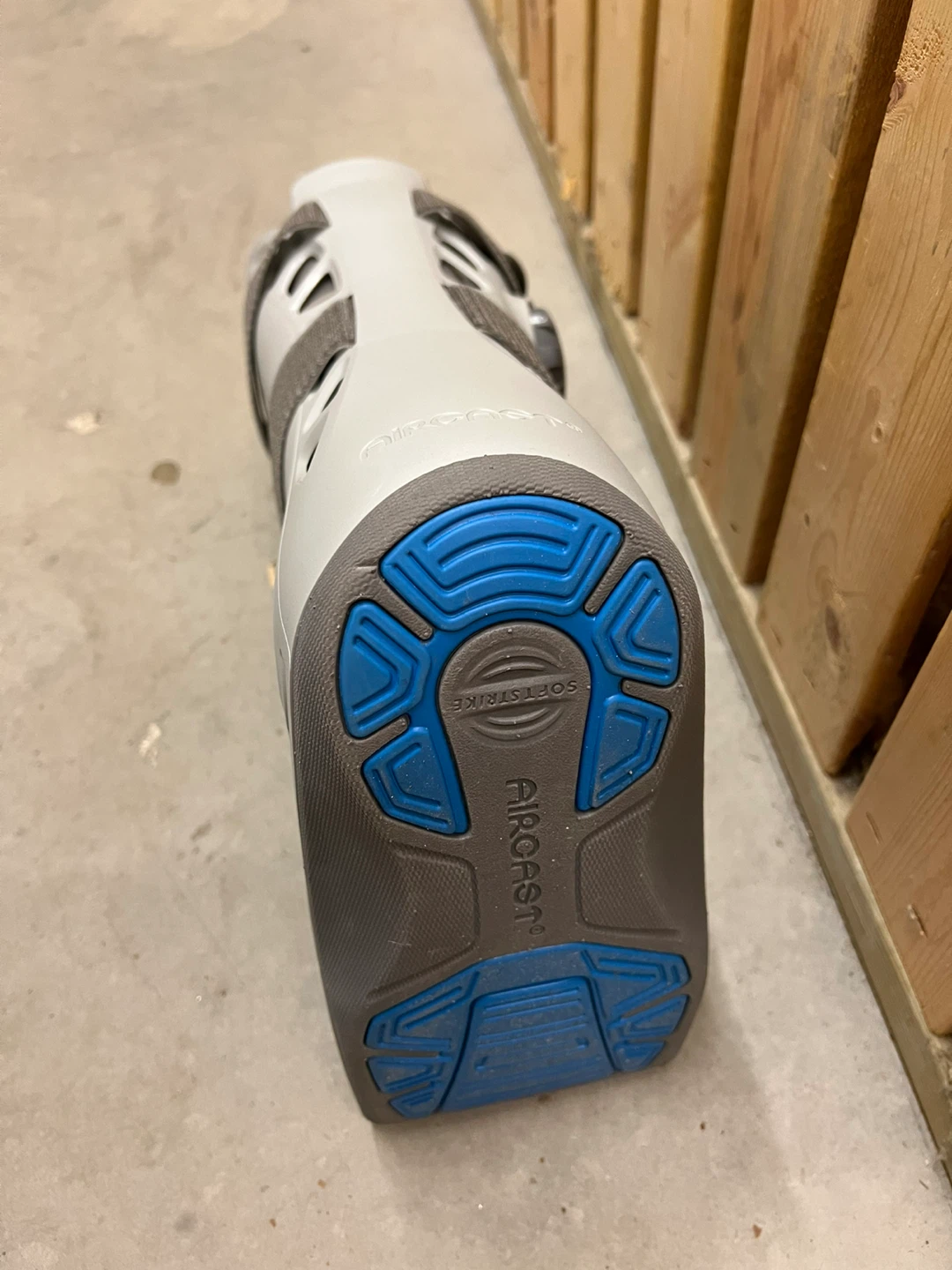 Aircast Walking Boot - photo 3
