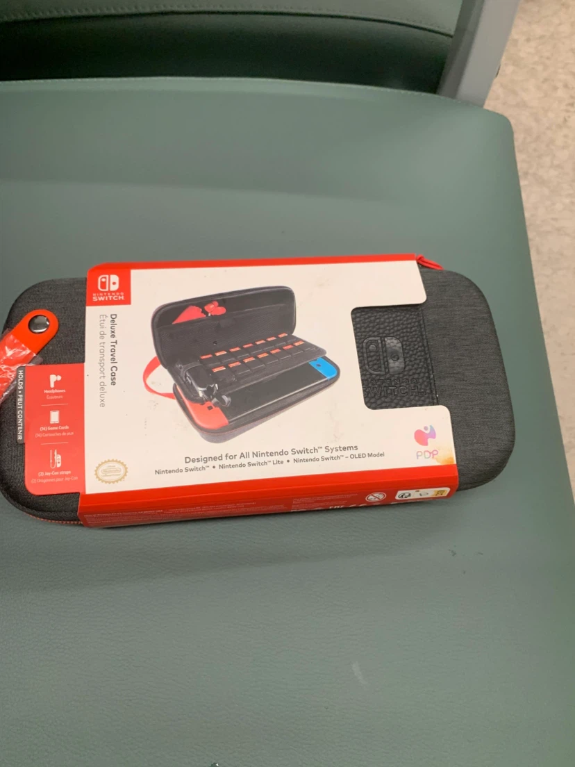 PDP Deluxe Travel Case for Nintendo Switch 672-975-5756 - photo 3