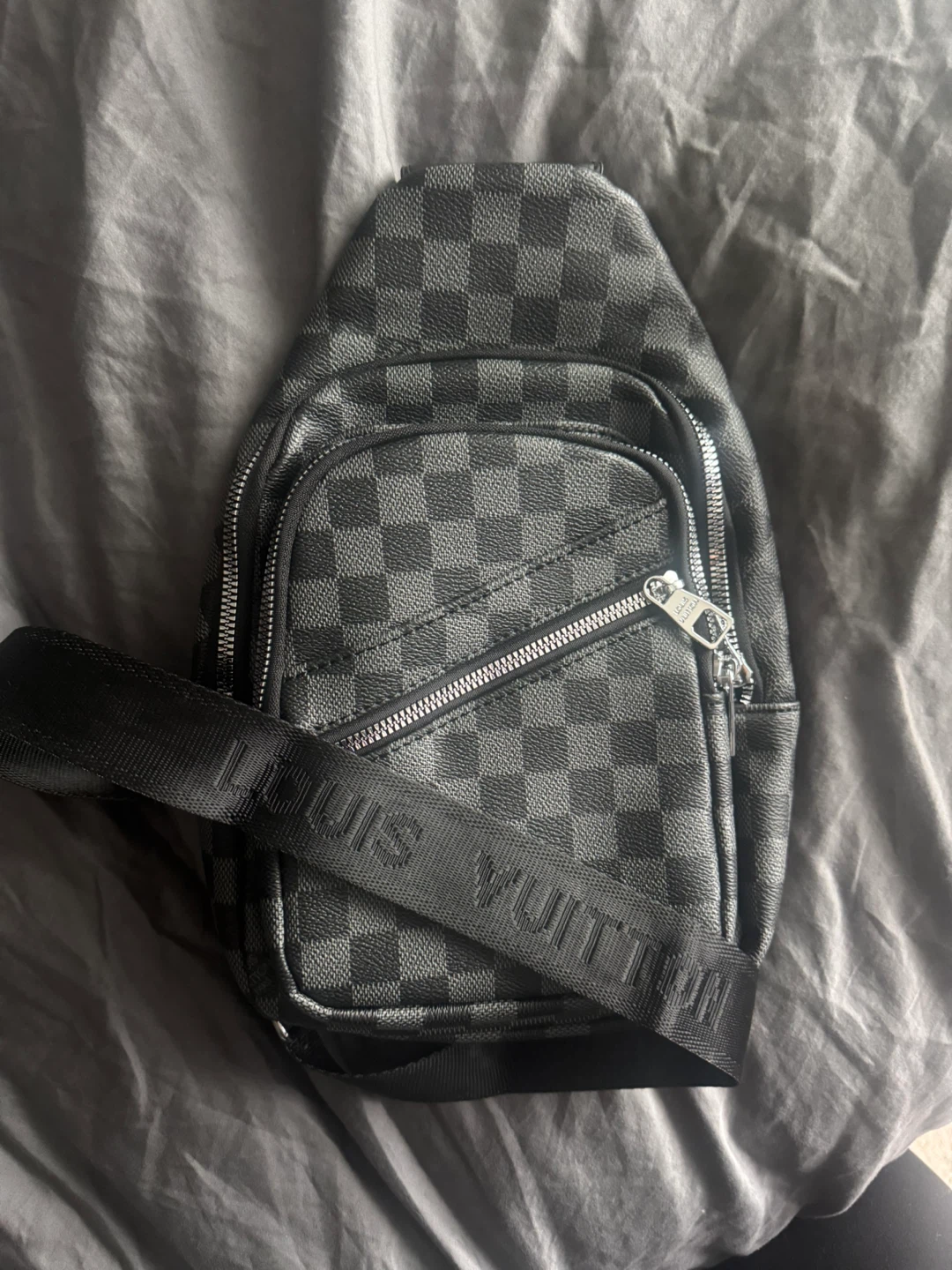 Brand new Louis Vuitton Damier Sling Bag