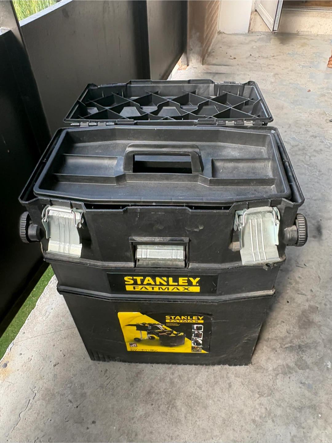 STANLEY FATMAX 3-Layer Tool Box - photo 2
