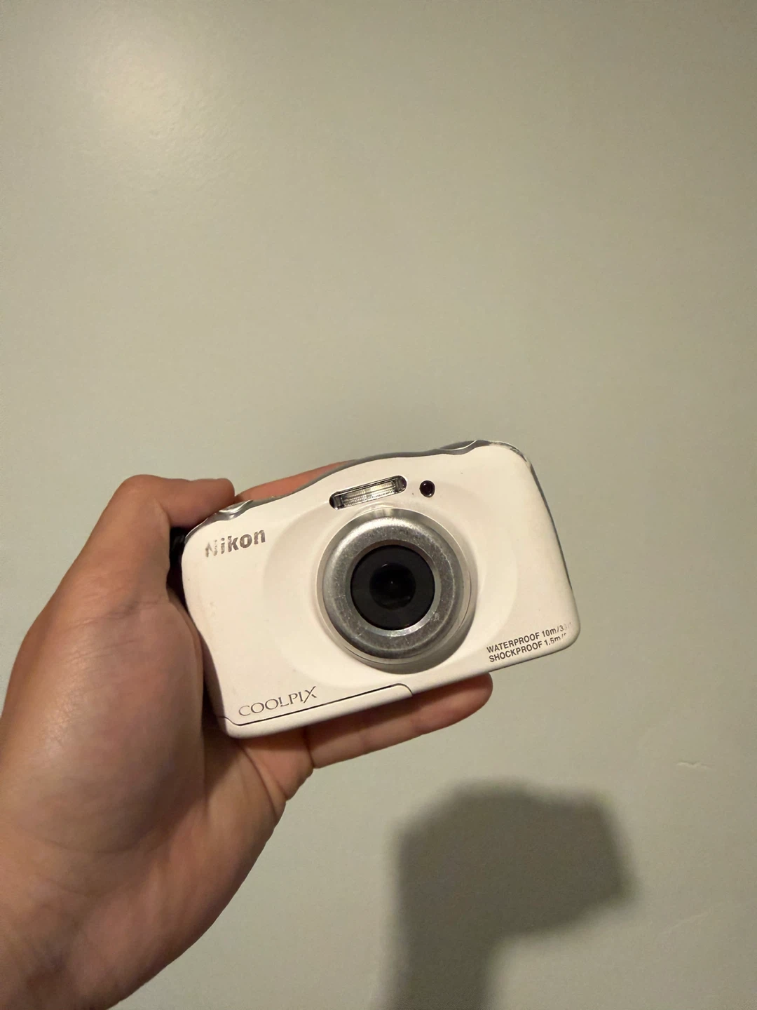 Nikon COOLPIX Waterproof Digital Camera - photo 3