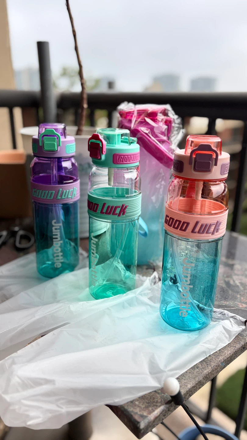 Jumtottle Water Bottle - photo 2