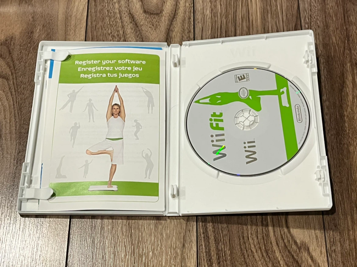 Wii Fit Balance Board Bundle (Nintendo Wii) - photo 3