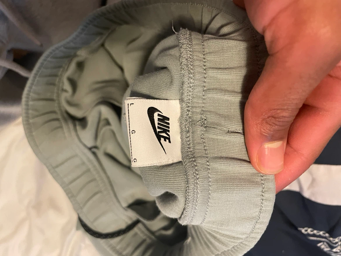Nike Tech Fleece Joggers - photo 3