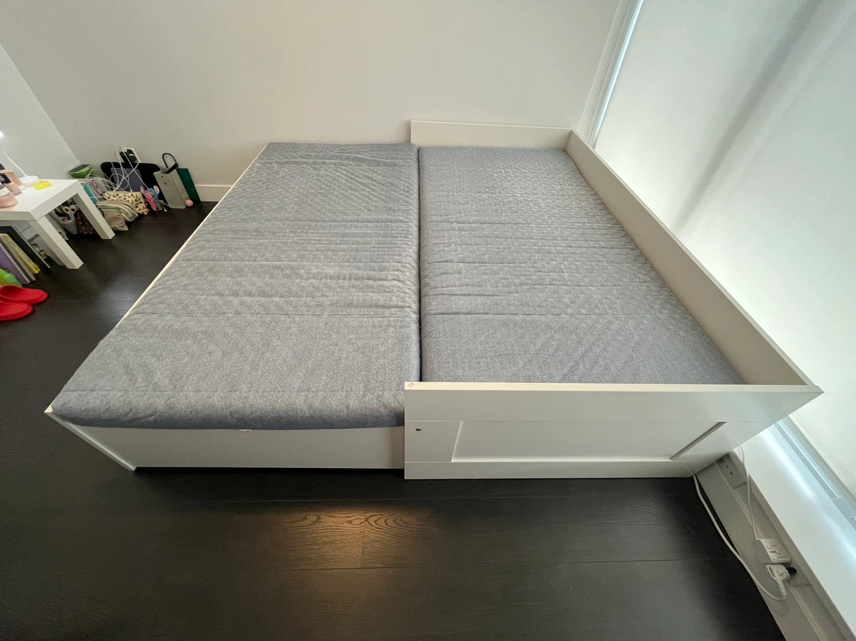 White Daybed with Storage Drawers - photo 3
