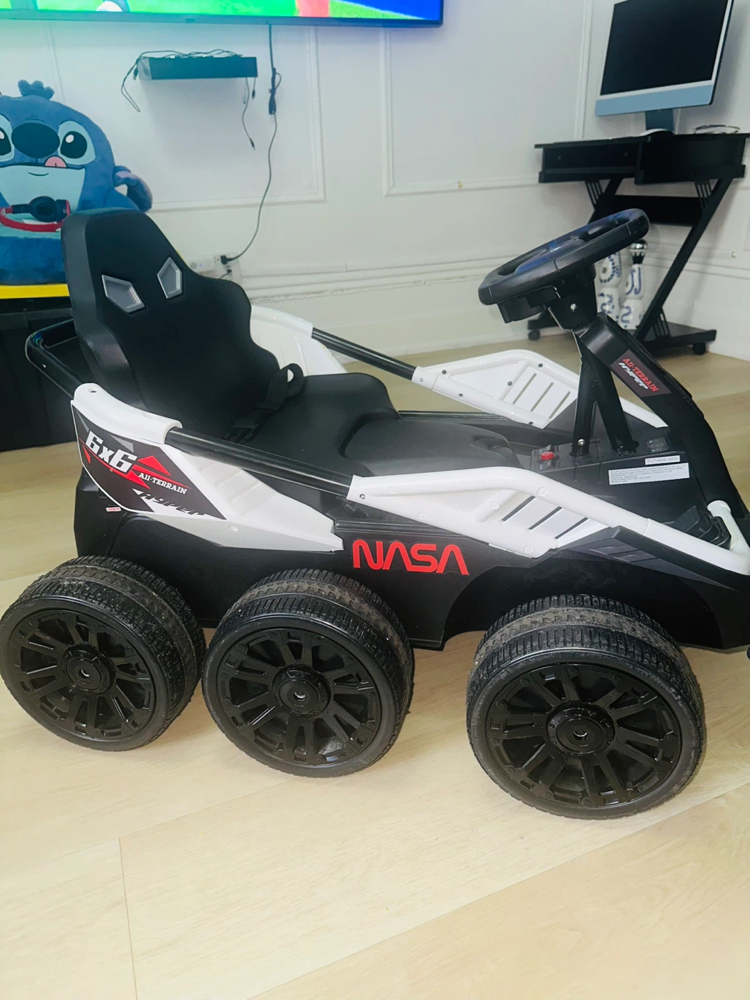 NASA 6x6 All-Terrain Ride-On Toy Car - photo 5