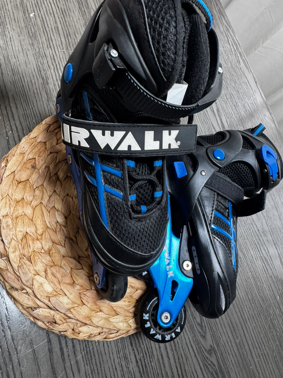 Airwalk Inline Skates Youth Size Adjustable