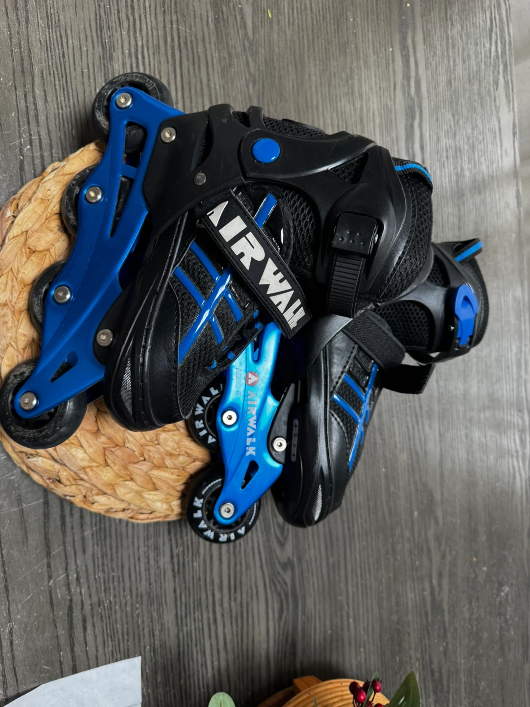 Airwalk Inline Skates Youth Size Adjustable - photo 2