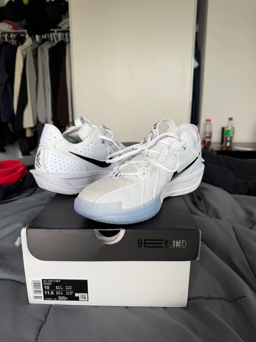 Nike G.T. CUT 3 TB P Basketball Shoes - photo 2