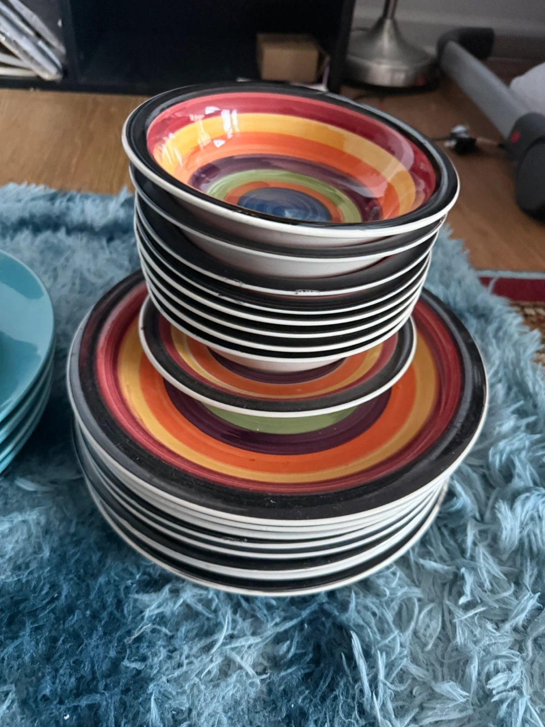 Selling dinner plate set with bowls