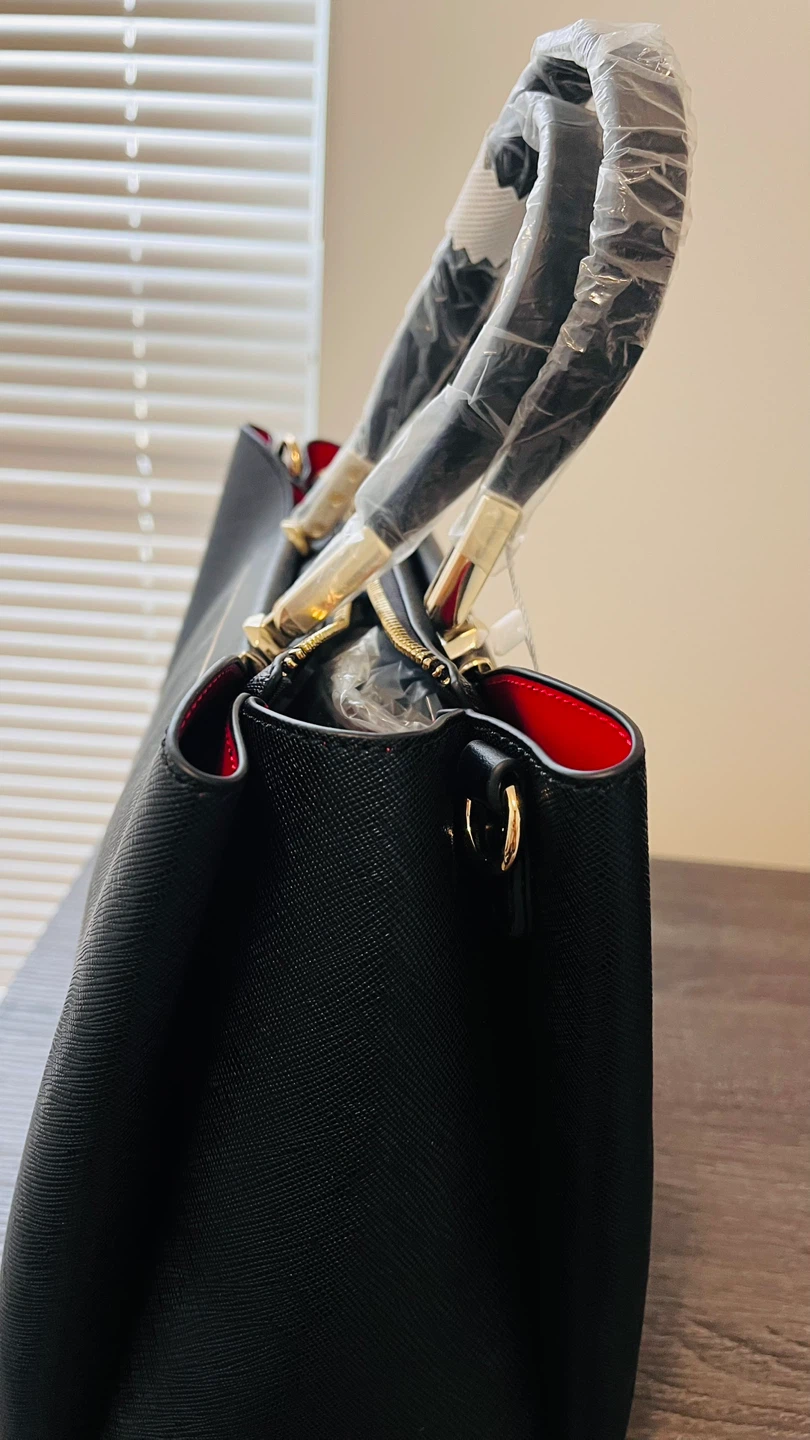 AR New York Black Tote Bag - photo 3