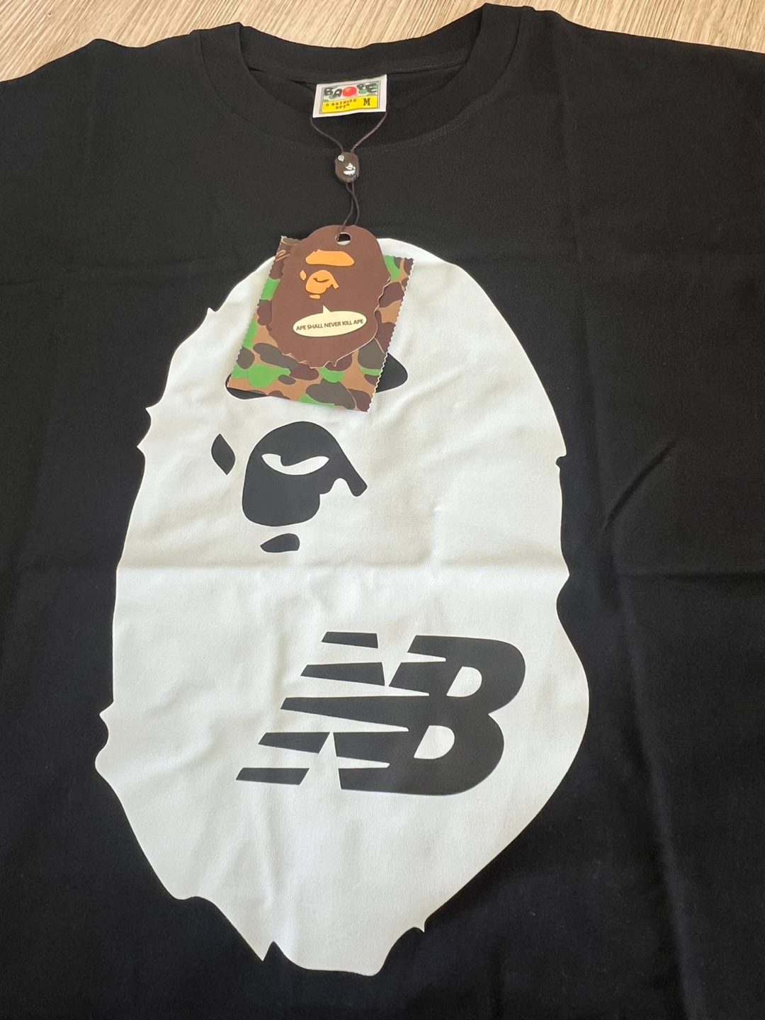 A Bathing Ape x New Balance Black T-Shirt - photo 2