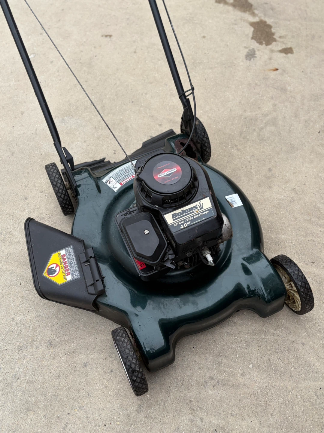 Bolens 22" Push Mower with Briggs & Stratton 4.0 HP Engine - photo 2