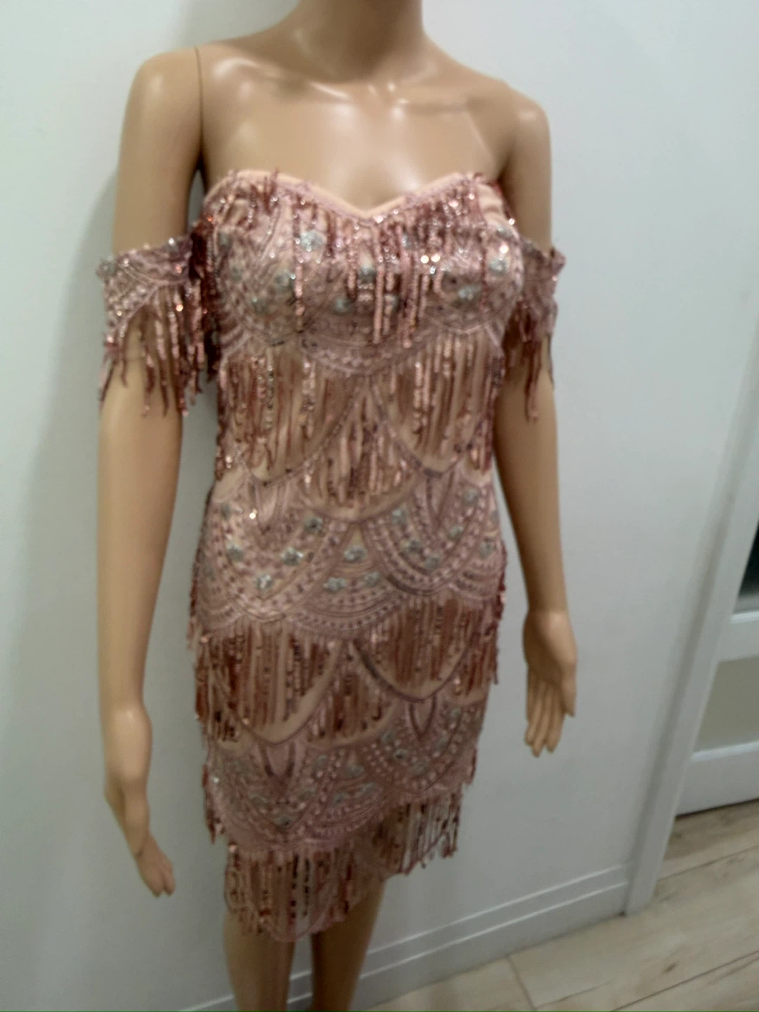 Sparkly Pink Sequin Fringed Flapper Dress - photo 2