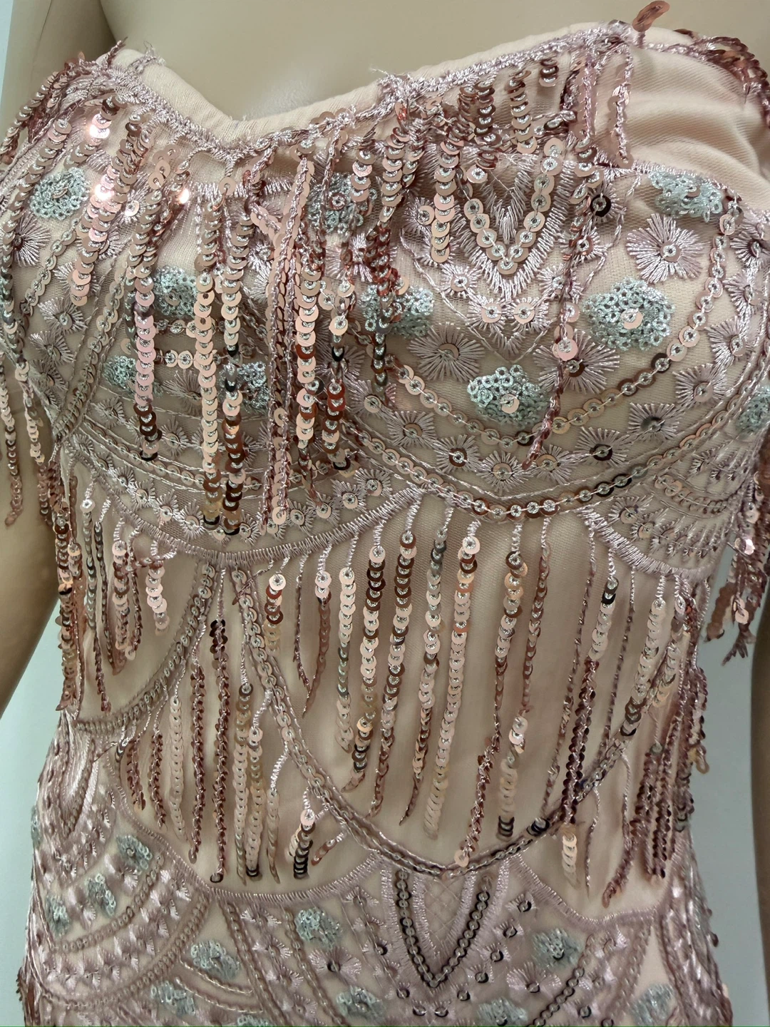 Sparkly Pink Sequin Fringed Flapper Dress - photo 3