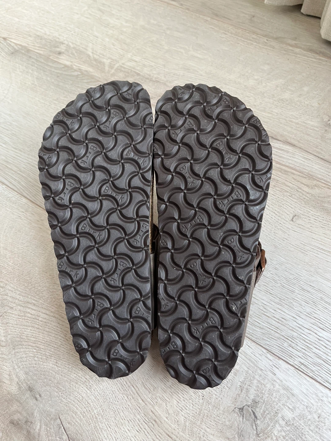 Brand New Birkenstock Gizeh Sandals - Size 37 - photo 3