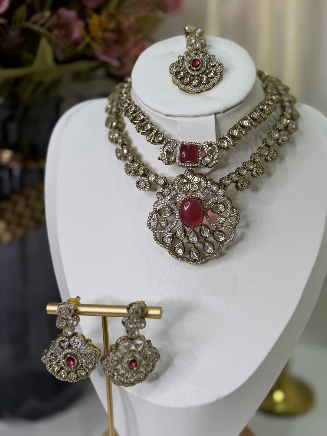 3-Piece Kundan Jewellery Set with Red Stones
