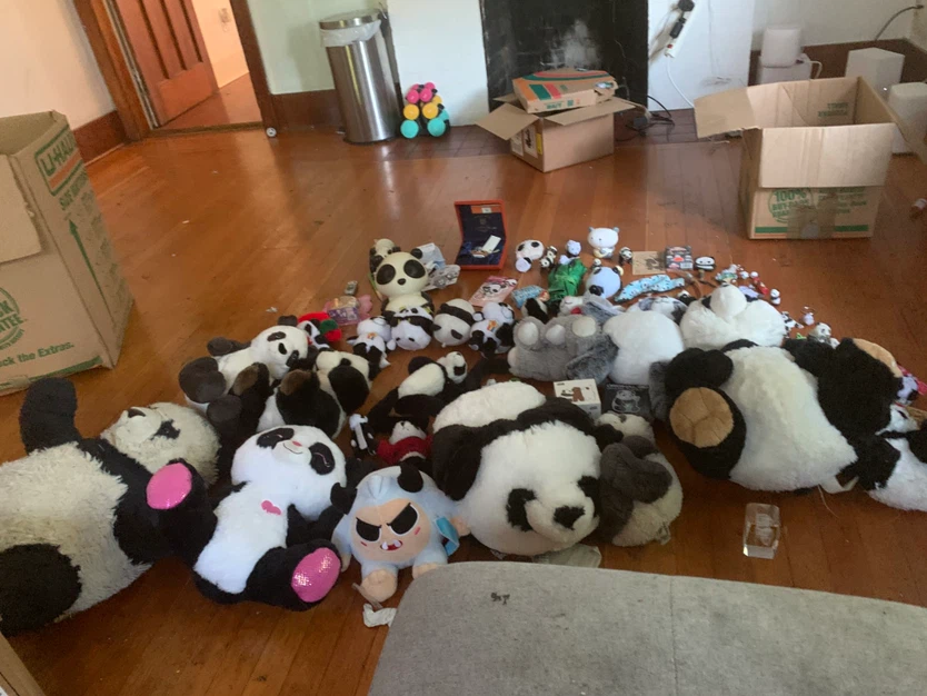 Assorted Panda Plush Toys 672-975-5756 - photo 2