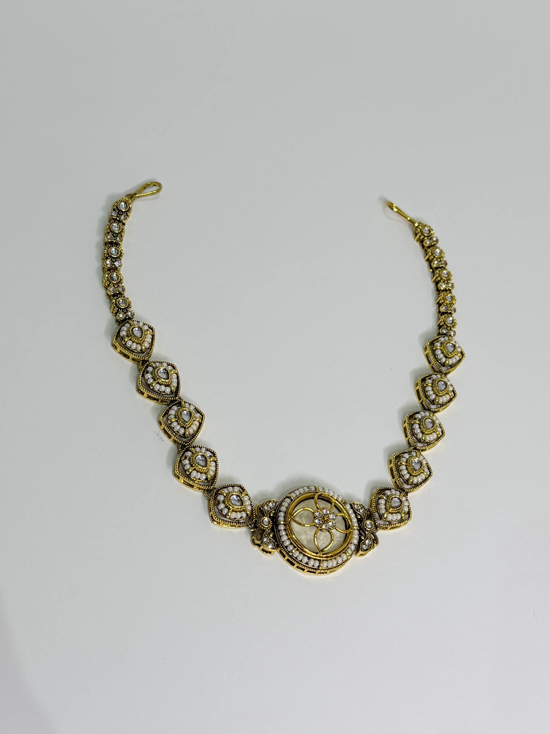 Indian Bridal Jewellery Set with  Earrings and Tikka - photo 4