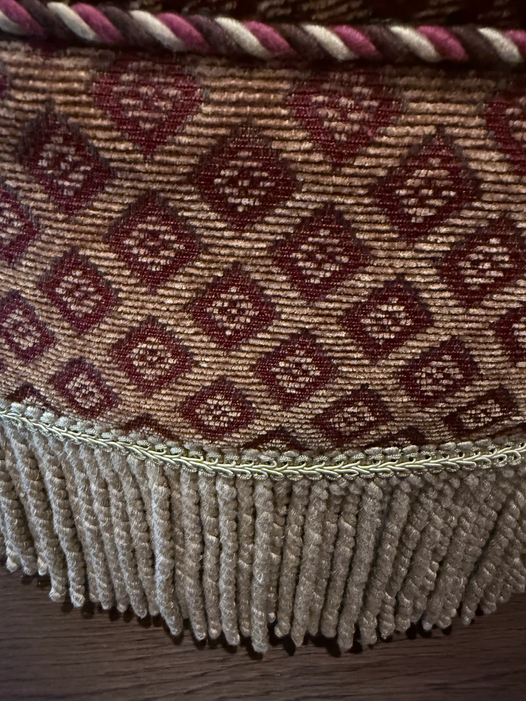 Extra large Fabric Ottoman with Tassels - photo 3
