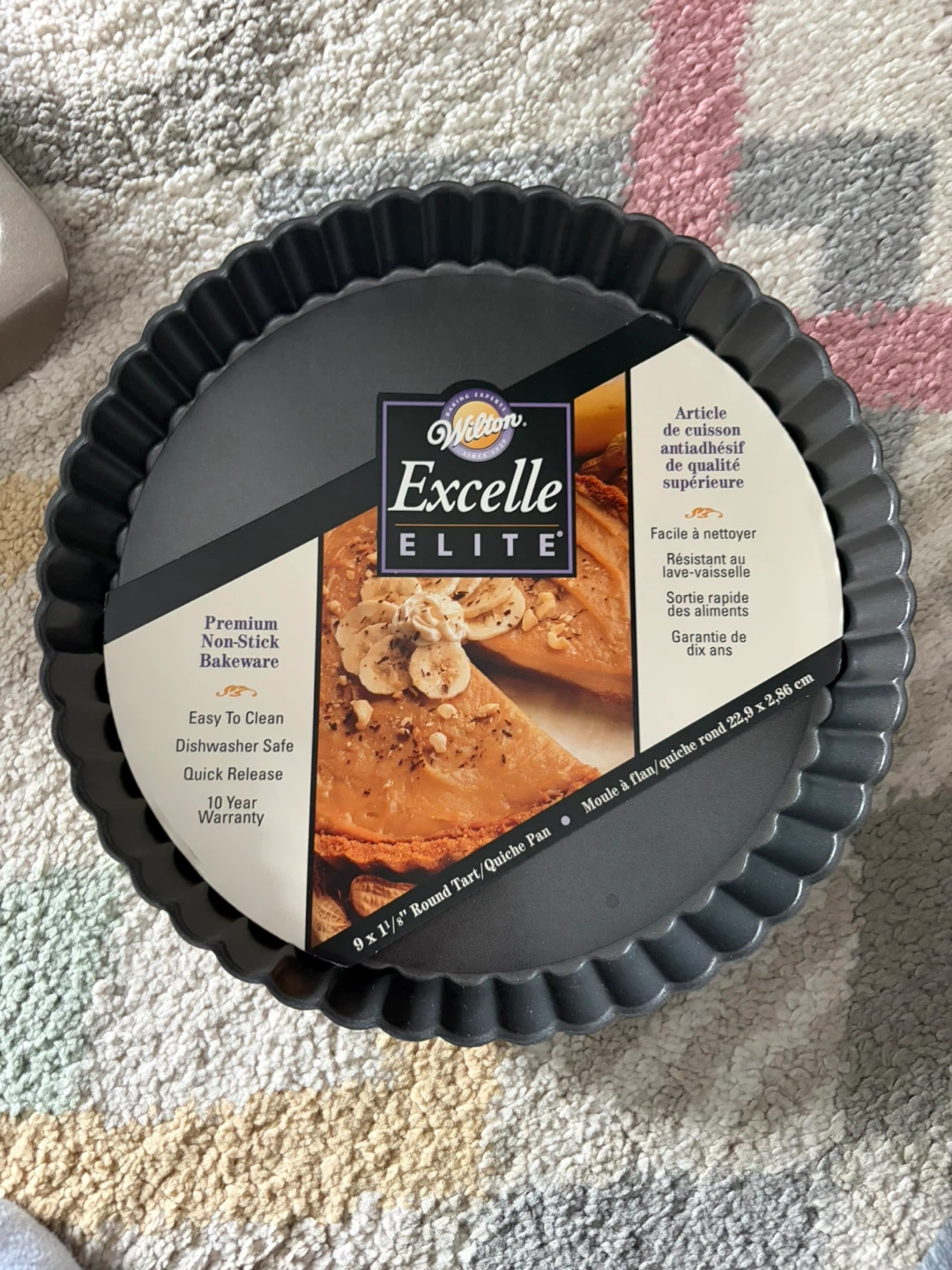 BRAND NEW Wilton 9" Elite Round Tart Pan