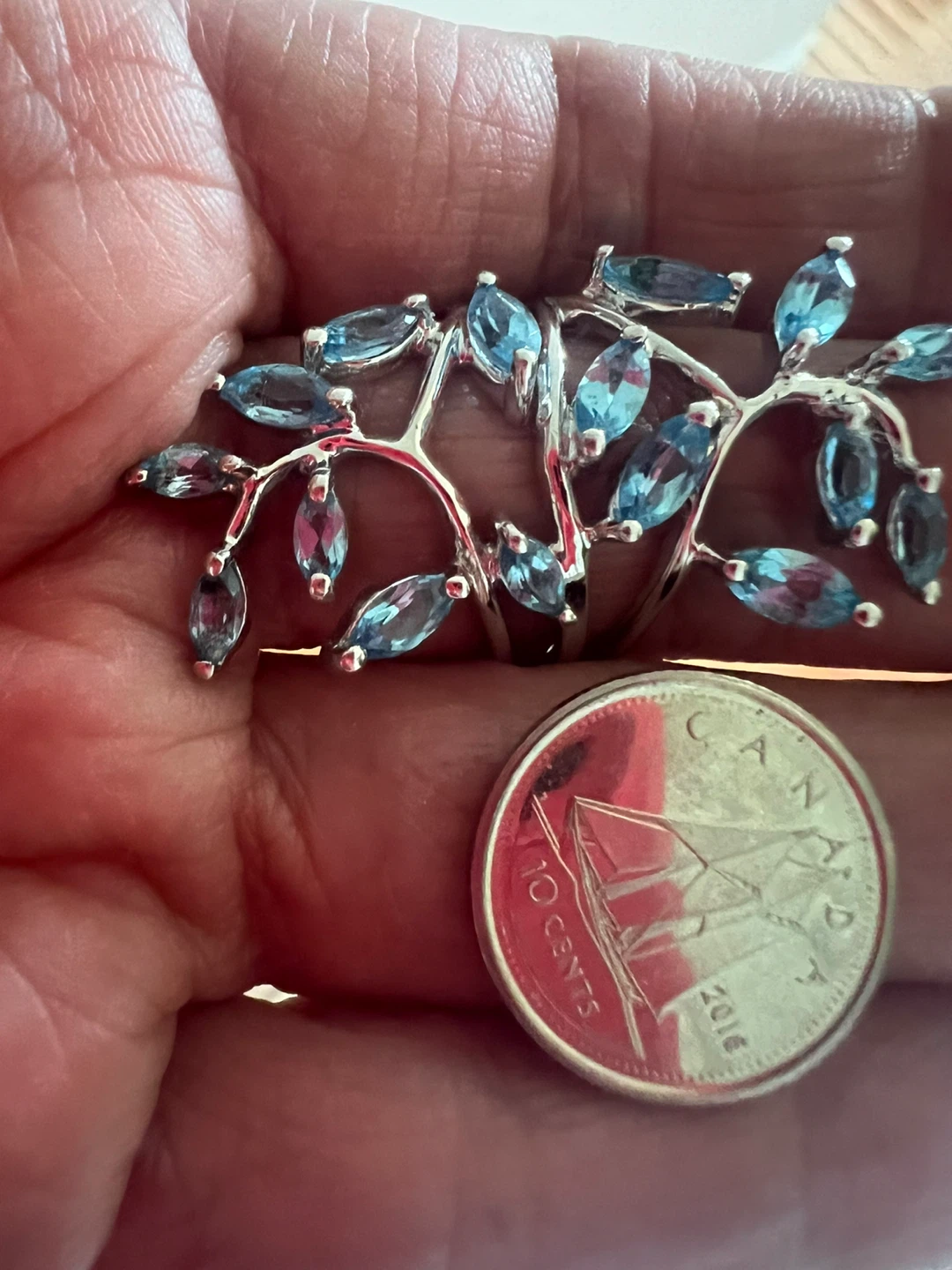 925 silver and Blue Topaz Leaf Statement Ring - photo 4