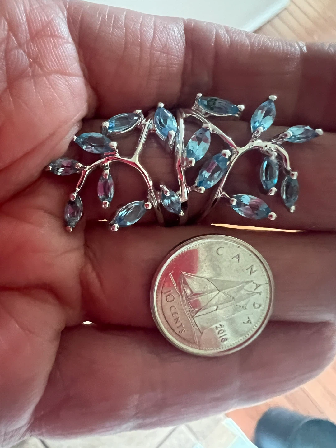 925 silver and Blue Topaz Leaf Statement Ring - photo 5