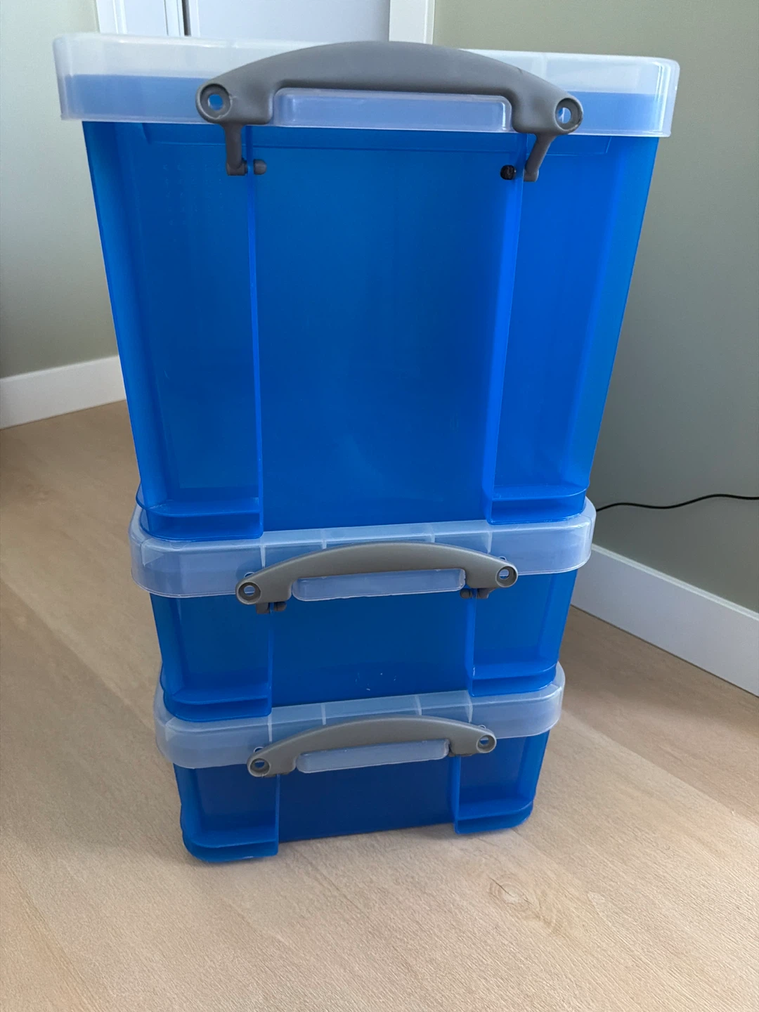 Blue Plastic Storage Boxes with Lids (Set of 3)