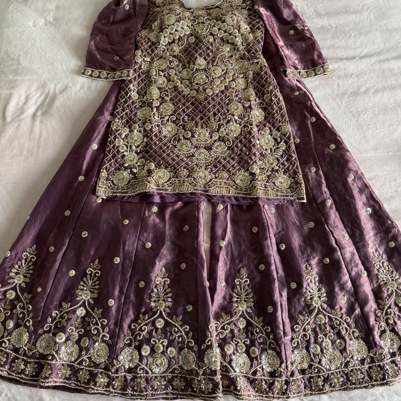 Purple Embellished Kurti with Pants and Dupatta - photo 4