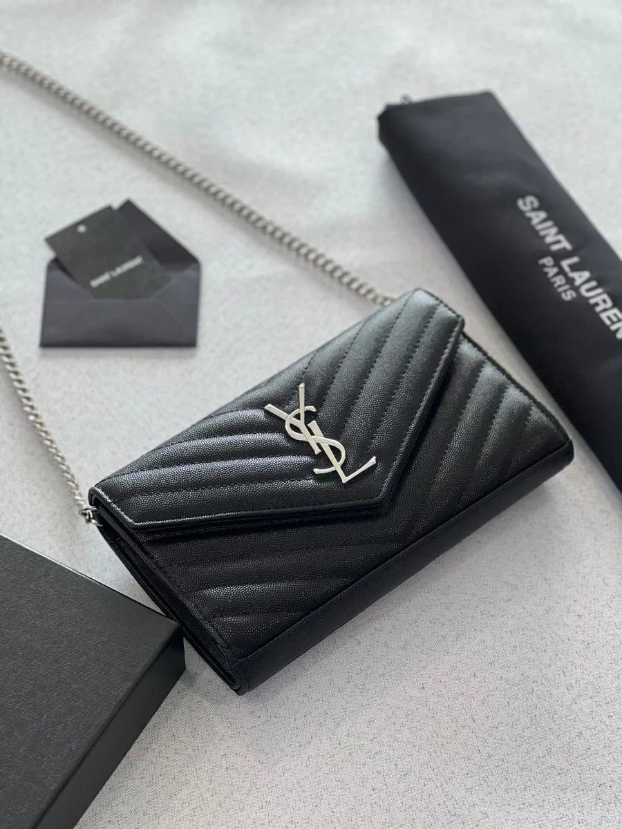 Saint Laurent bag - photo 2