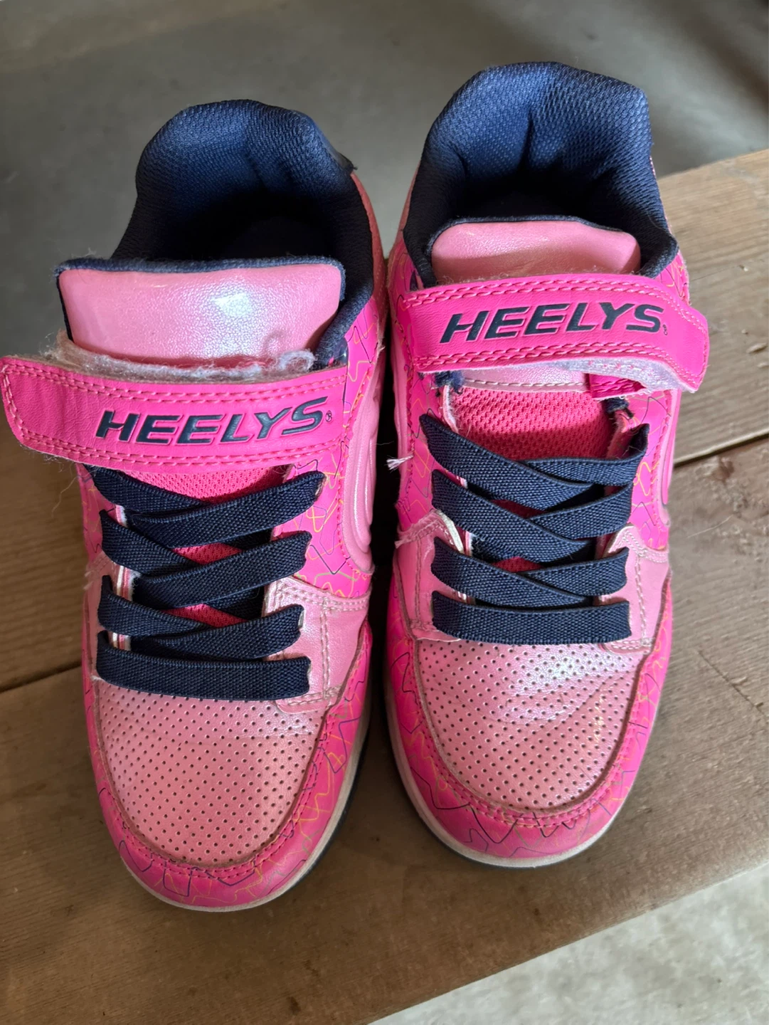 Pink Heelys Roller Shoes