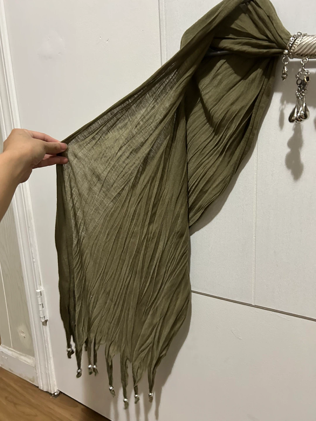 Olive Green Scarf with Silver Tassel Clasp - photo 4