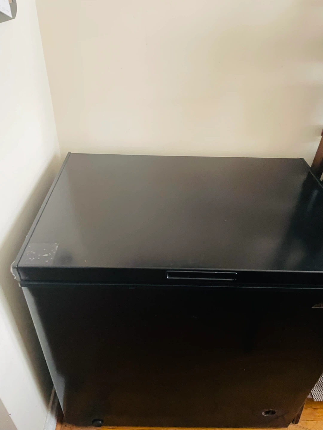 Arctic King Chest Freezer ARC070S0ARBB