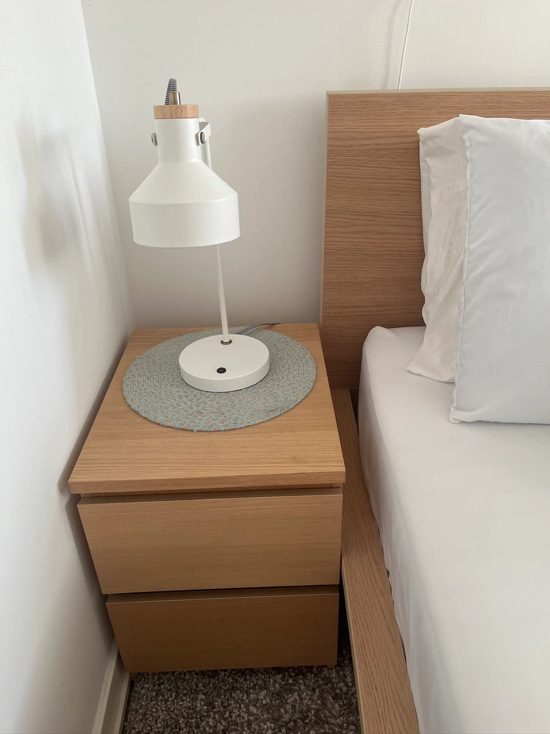 Wooden Bed Frame,2 Nightstand, 2 lamps and 4 DIY bottom drawers - photo 2