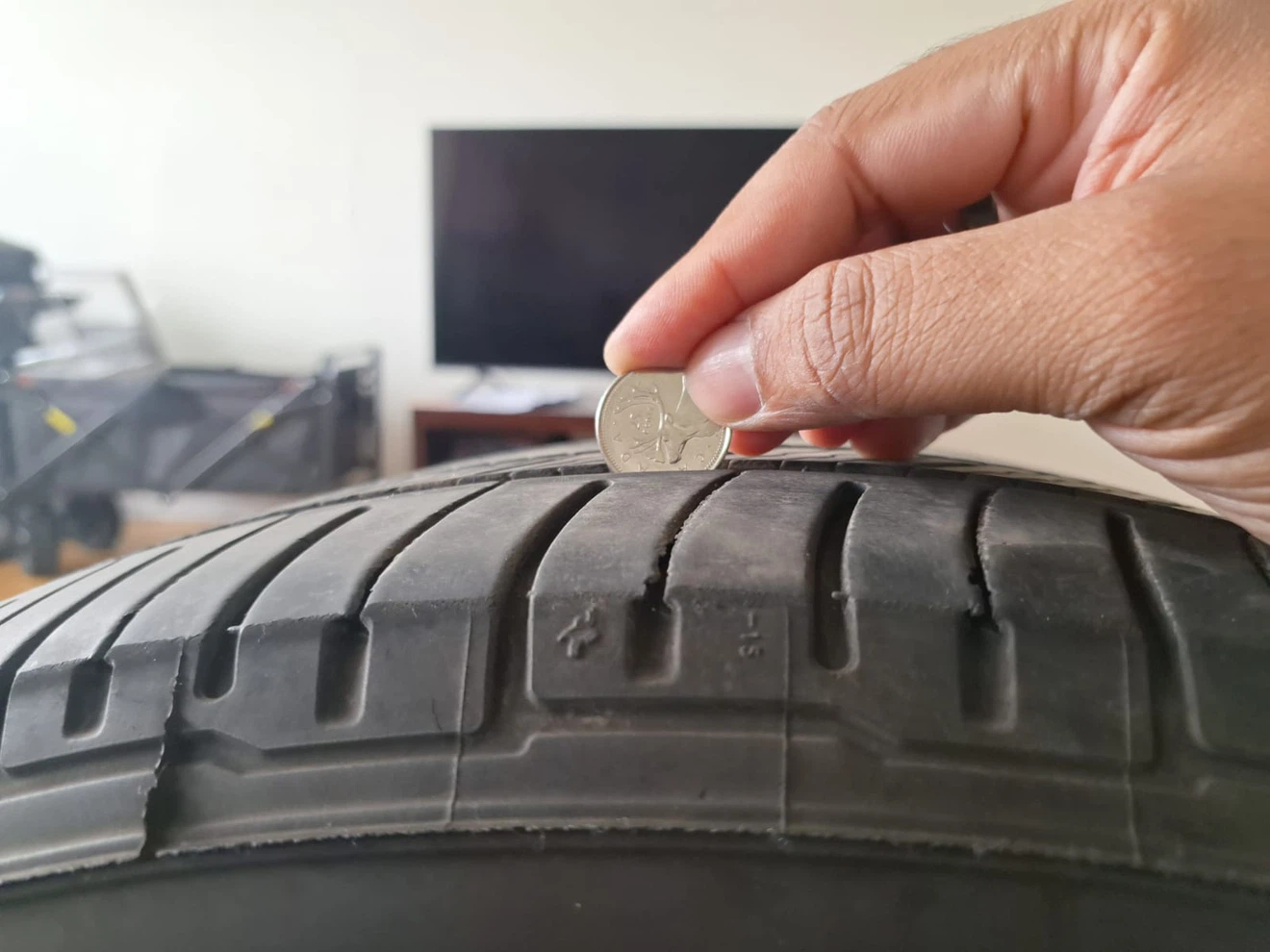 Tires all season - photo 3
