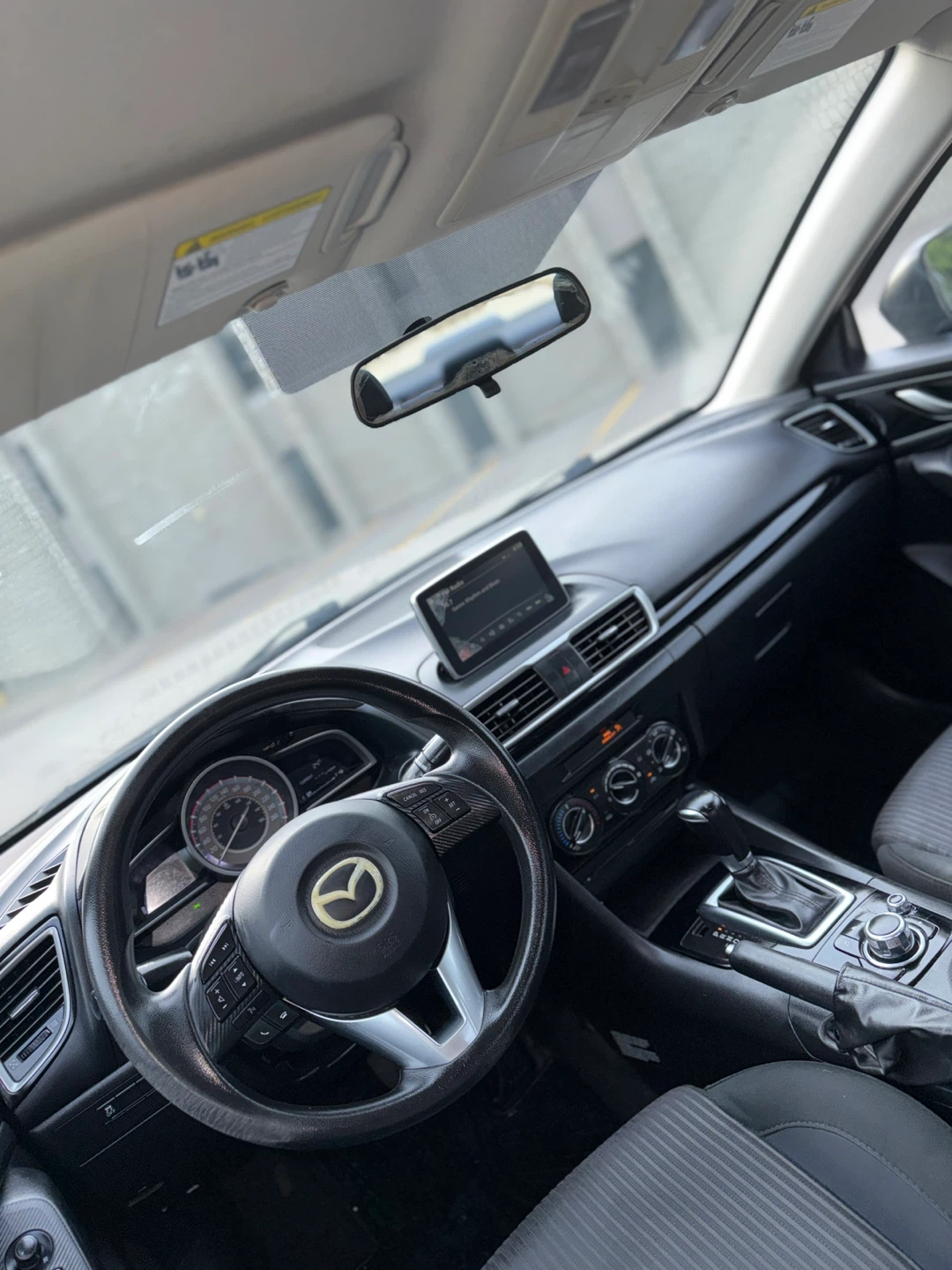 2014 Mazda3 Touring - photo 4