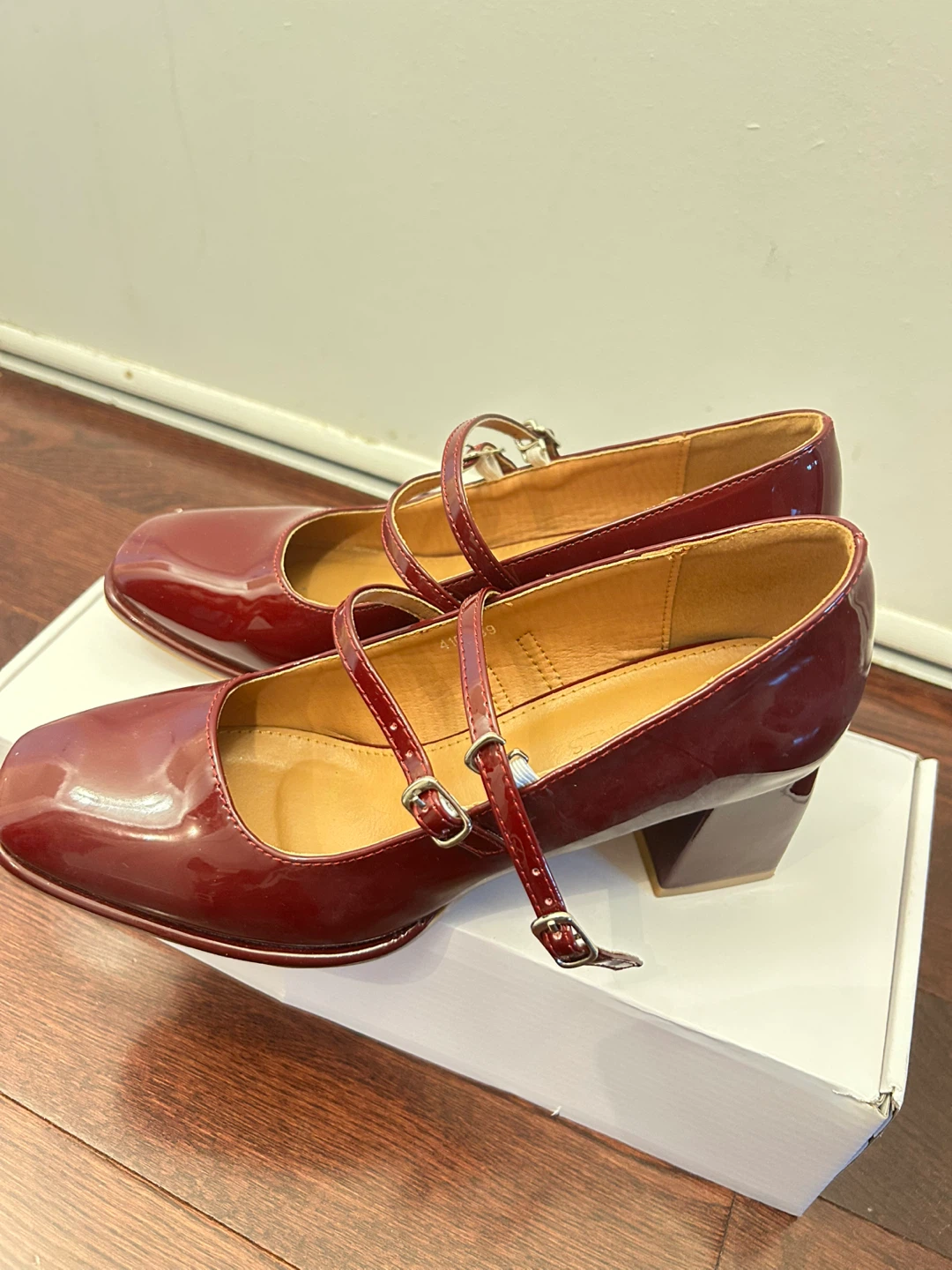 Women's Mary Jane Heels