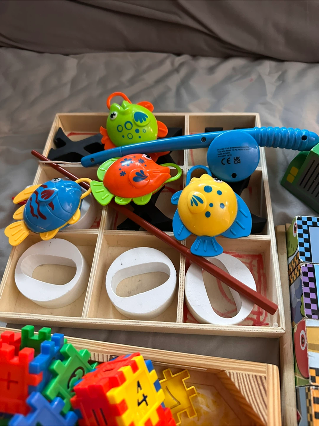 FREE TOYS Melissa & Doug Wooden Toy Set - Food, Blocks & Cars - photo 3
