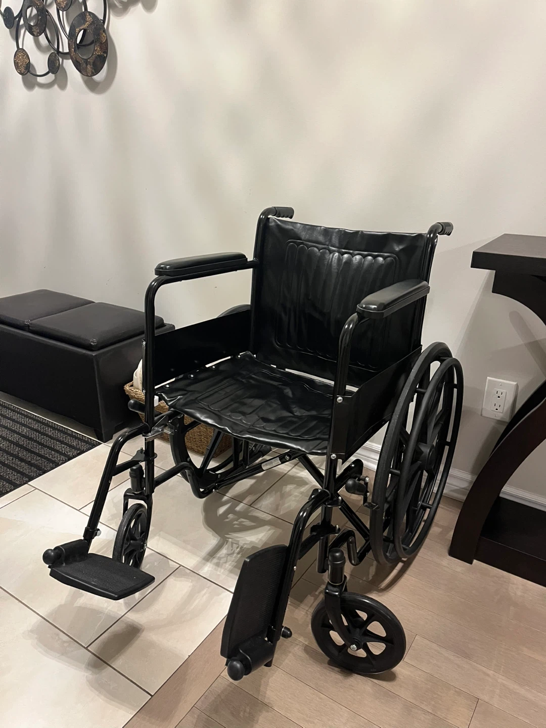 Wheel Chair - photo 4