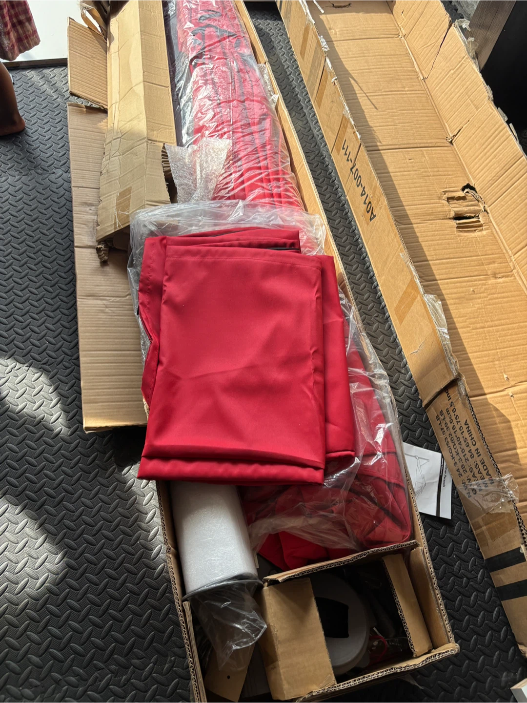Red Cantilever Patio Umbrella 10 by 10 - photo 5