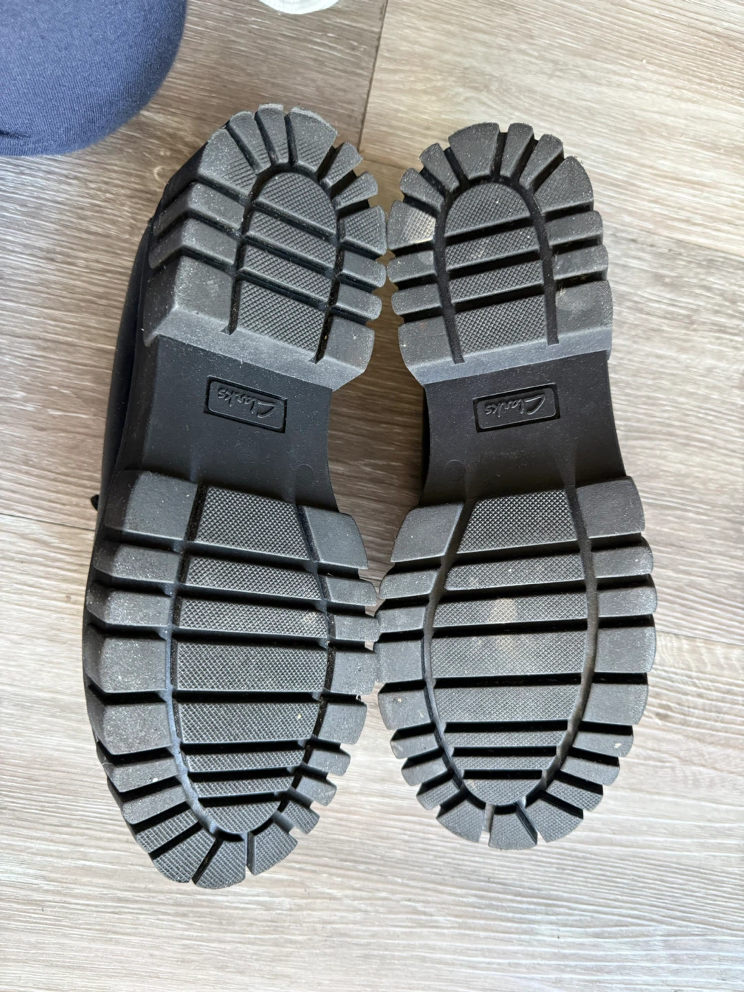 Clarks Page Loafer Black Leather Shoes - photo 3