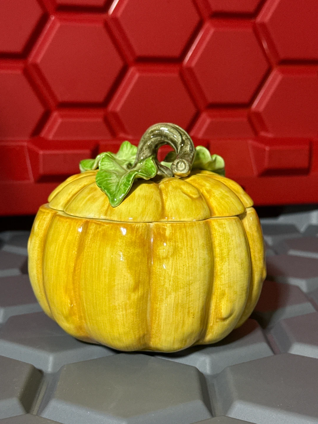 Fits & Floyd Gourd