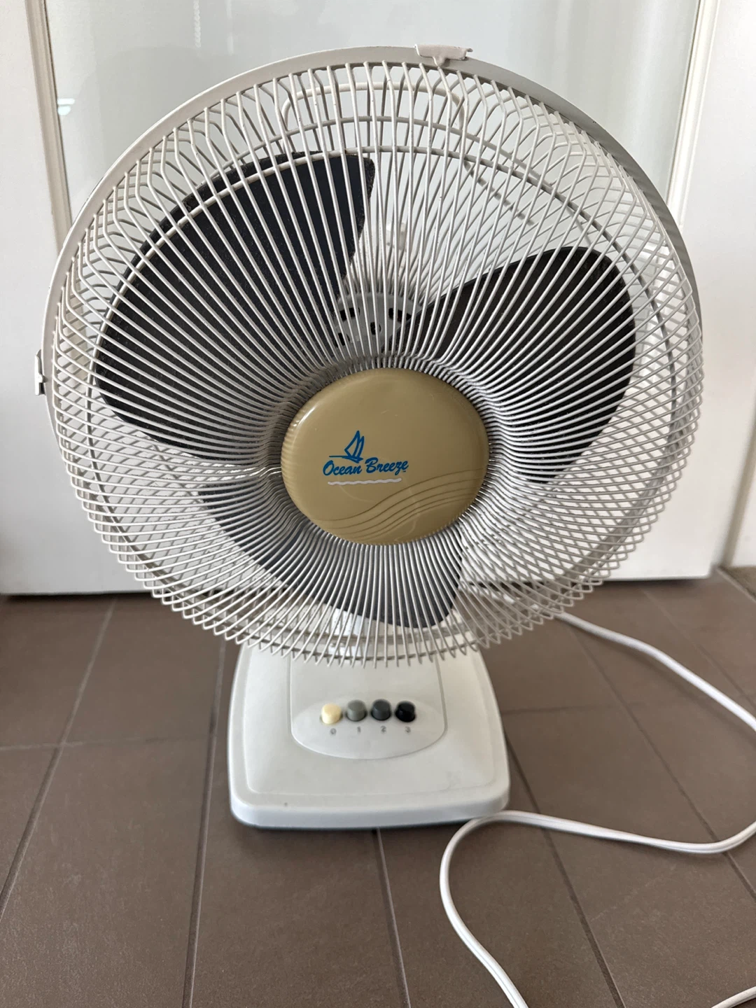 Ocean Breeze White Fan