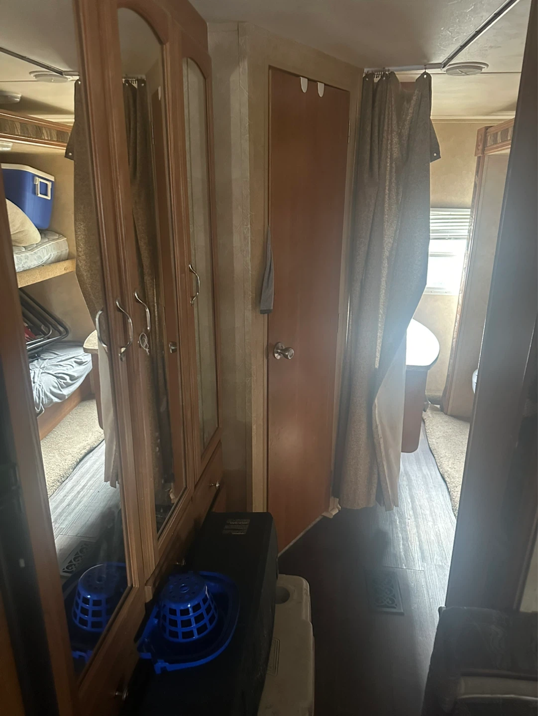 Forest River Wildwood LE 30BHBS Travel Trailer - photo 5