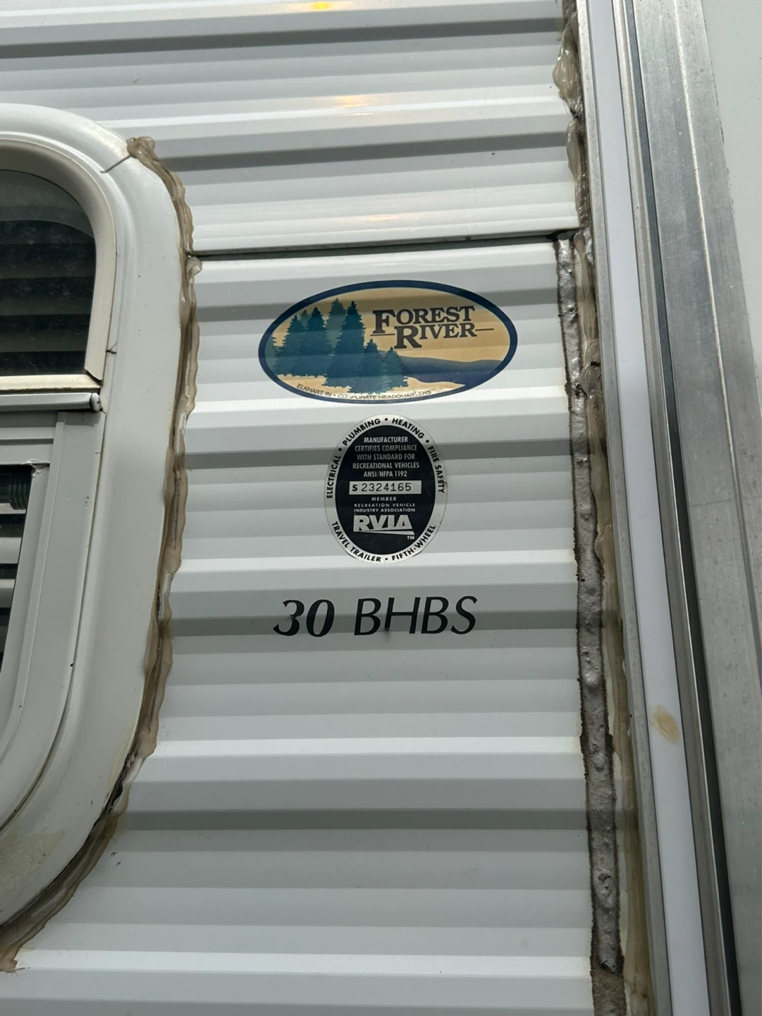Forest River Wildwood LE 30BHBS Travel Trailer - photo 3