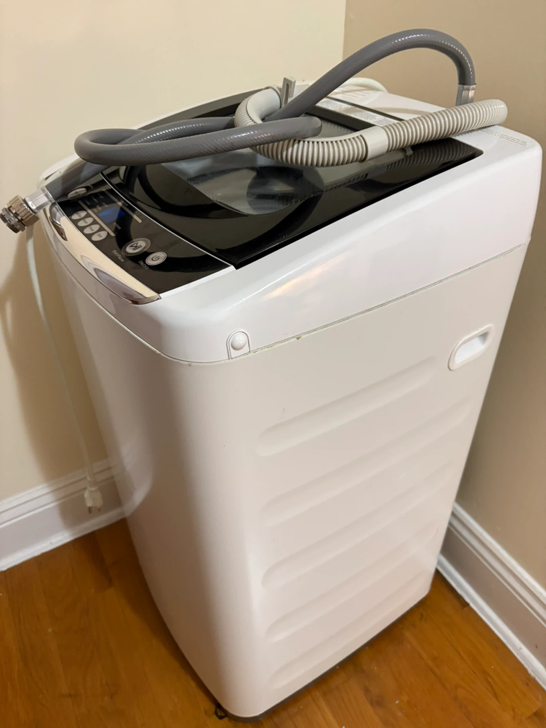 Black and Decker Compact Portable Washing Machine