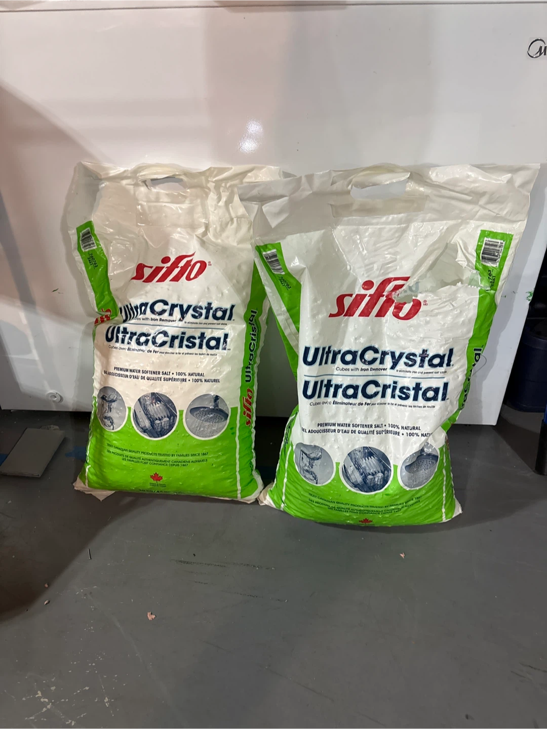 Sifto UltraCristal Water Softener Salt Cubes (2 Bags)