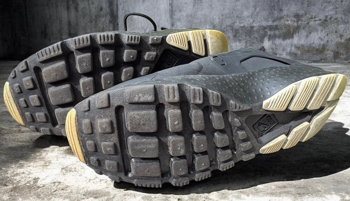 Nike Air Huarache Ultra Size: 8.5 - photo 2